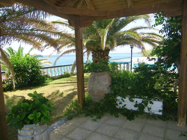 Cypriana Apartments Макригиалос Экстерьер фото